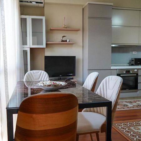 Lovely Apartment In The Heart Of Tirana Zewnętrze zdjęcie