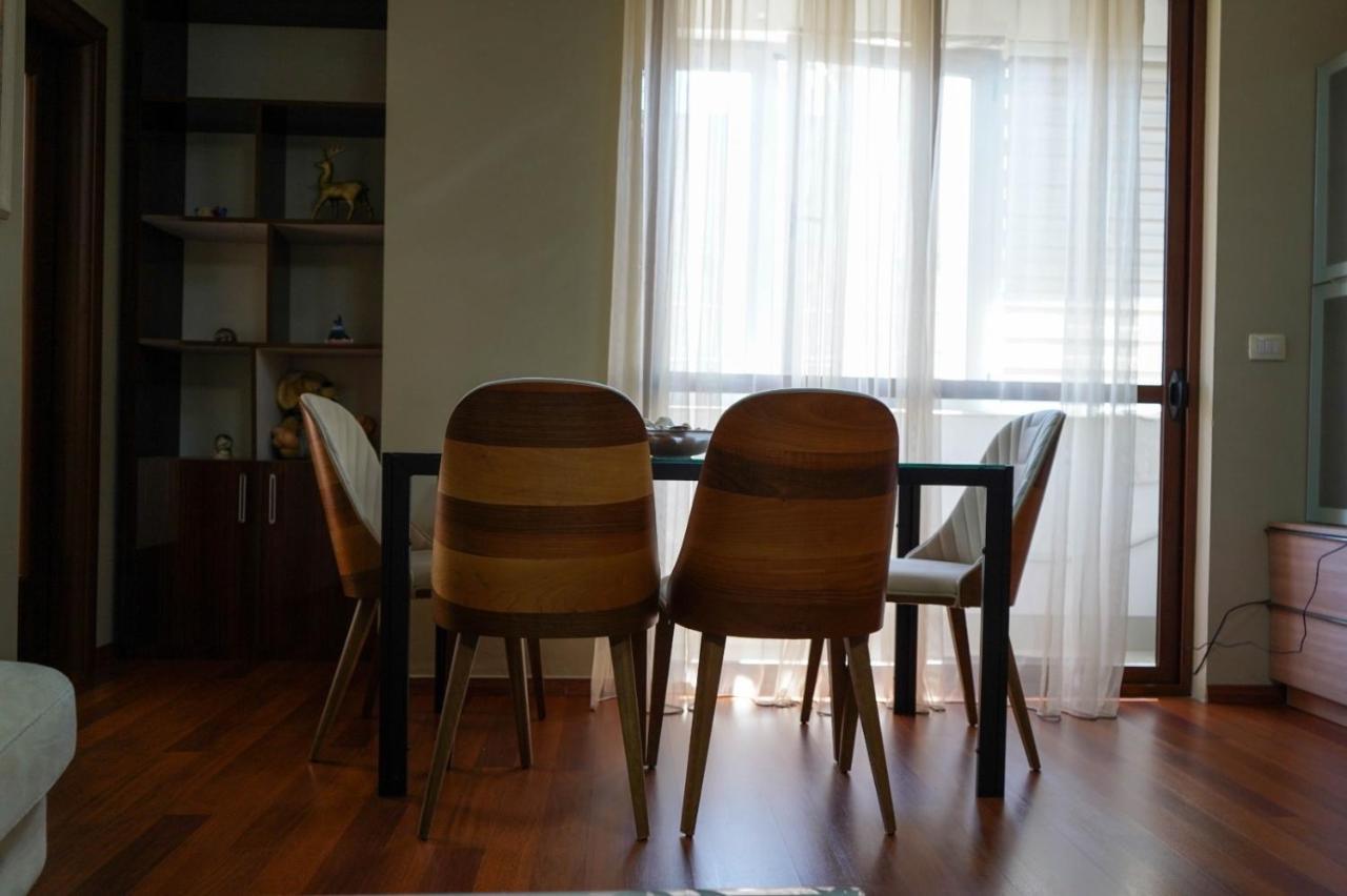 Lovely Apartment In The Heart Of Tirana Zewnętrze zdjęcie